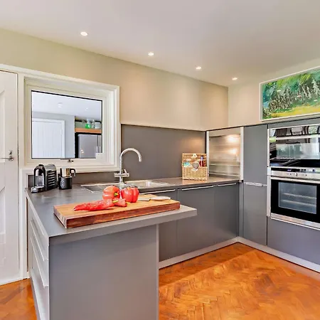 Casa de Férias 5 Bed In Penrith 78167